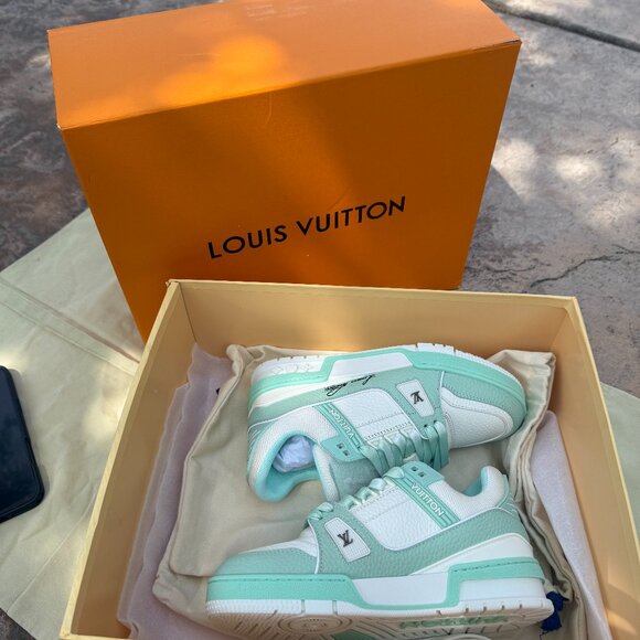Louis Vuitton Trainner Sneakers White and Mint Green Size 5.5 - Picture 1 of 3